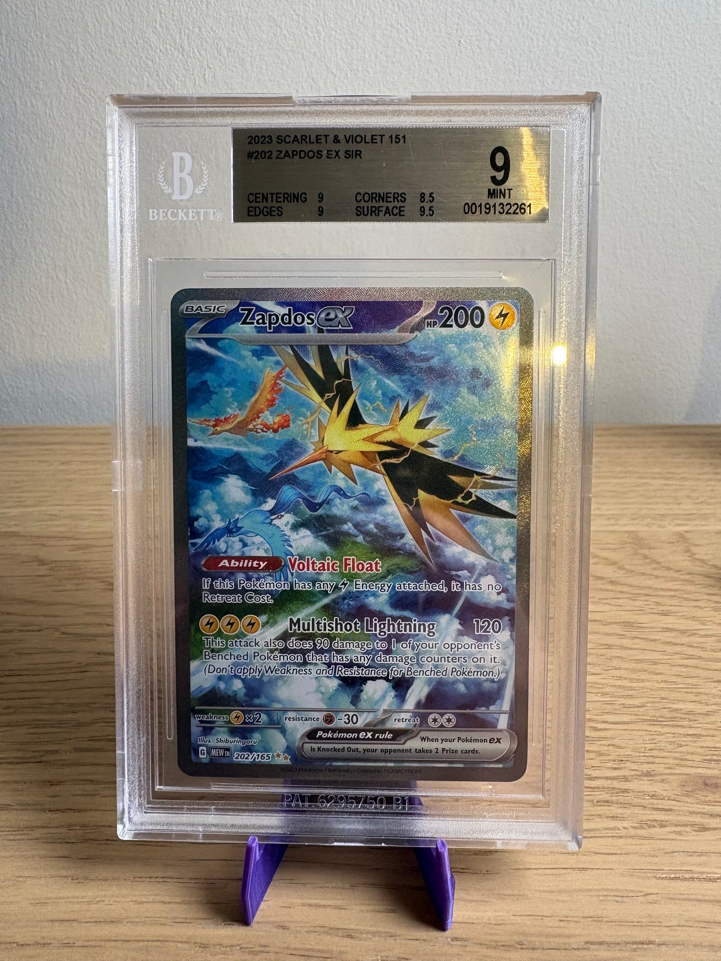 Zapdos ex #202 – Pokémon Scarlet & Violet 151 – BGS 9